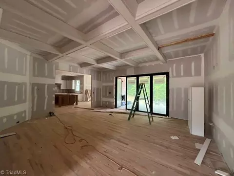 7603 Pemberley Dr, Oak Ridge, NC 27310 photo 3