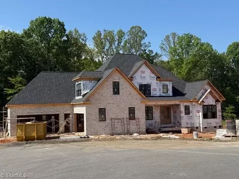 7603 Pemberley Dr, Oak Ridge, NC 27310