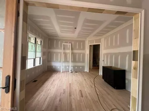 7603 Pemberley Dr, Oak Ridge, NC 27310 photo 7