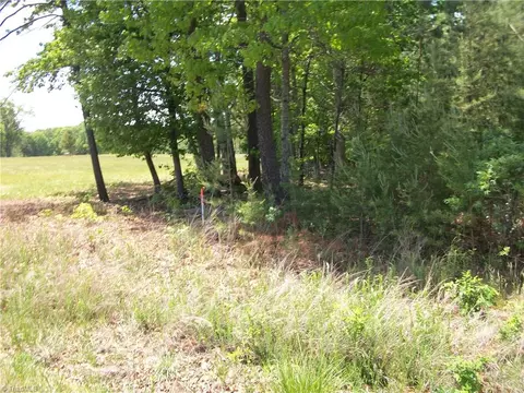 00 Floyd Rd, Eden, NC 27288