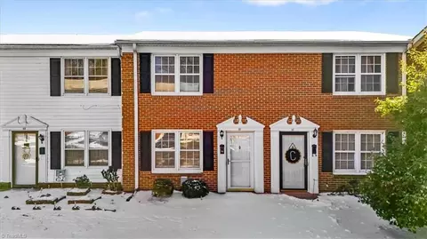 311 Salisbury St #29, Kernersville, NC 27284