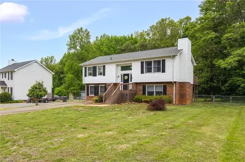 306 Cypress Dr, Reidsville, NC 27320