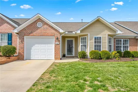 1422 Normandy Dr, Burlington, NC 27215