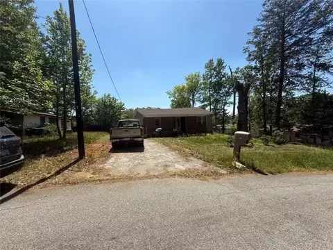 103 Princeton Ave, High Point, NC 27262
