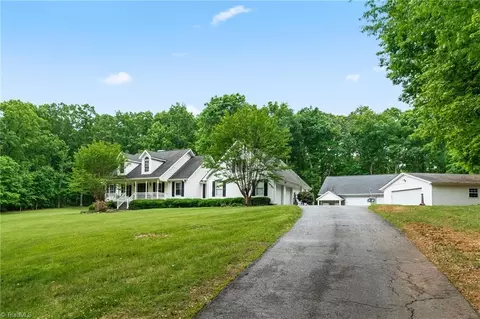 2624 Jerusalem Rd, Lexington, NC 27292