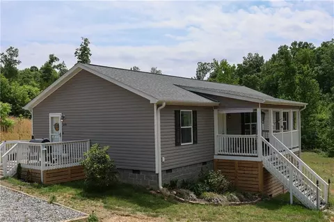 3710 Shady Brook Dr, Franklinville, NC 27248