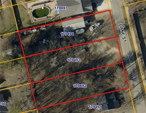 2406 Dane St, High Point, NC 27263