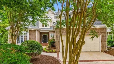 81002 Alexander, Chapel Hill, NC 27517