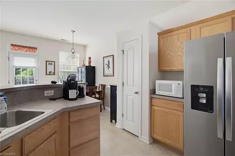 Kitchen - 2115 Cliffvale Dr, High Point, NC 27262 photo 2 of 3
