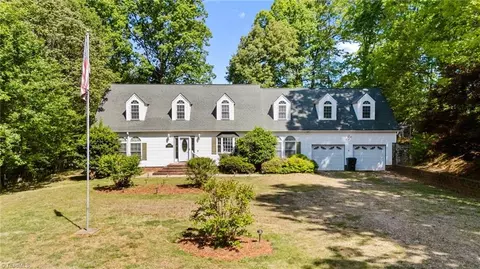 4175 Spainhour Mill Rd, Tobaccoville, NC 27050