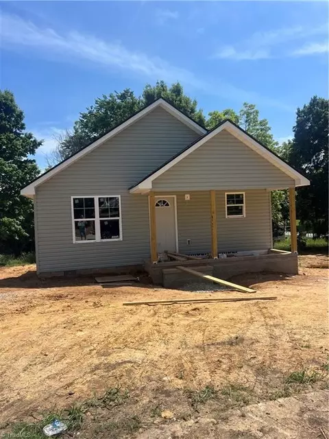 Exterior - 917 Redding Dr, High Point, NC 27260 photo 1 of 3