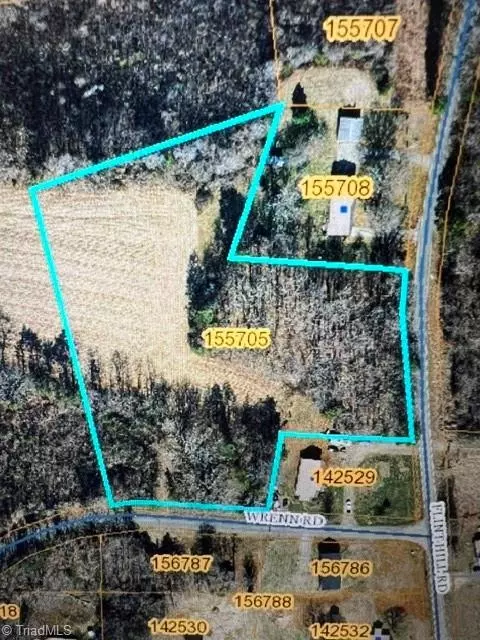000 Wrenn Rd, East Bend, NC 27018