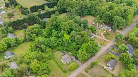 5714 Craven Rd, Browns Summit, NC 27214