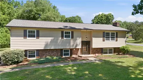 4101 Avera Ave, Winston Salem, NC 27106