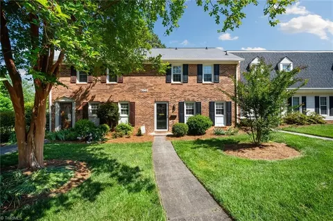 3840 Huntingreen Ln #B, Winston Salem, NC 27106