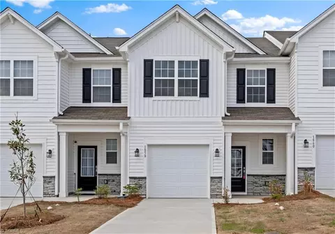 1858 Pheasant Trace Cir, Kernersville, NC 27284