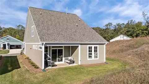 Exterior - 212 Mountain Maple Dr, King, NC 27021 photo 5 of 14