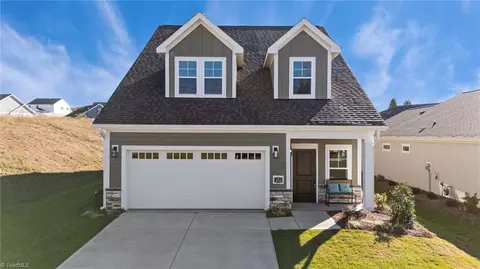 212 Mountain Maple Dr, King, NC 27021