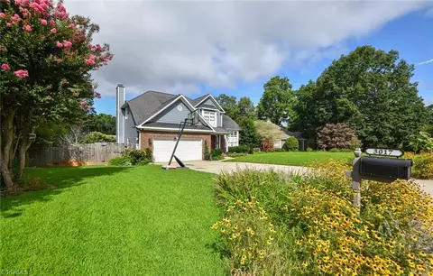 3017 Ardoch Dr, Greensboro, NC 27410