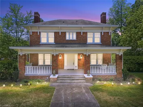 804 Davis St, Burlington, NC 27215