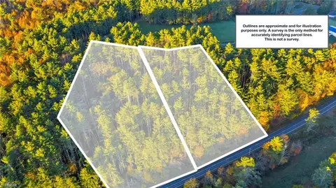 tbd 18-19 Davis Acres Dr, West Jefferson, NC 28694