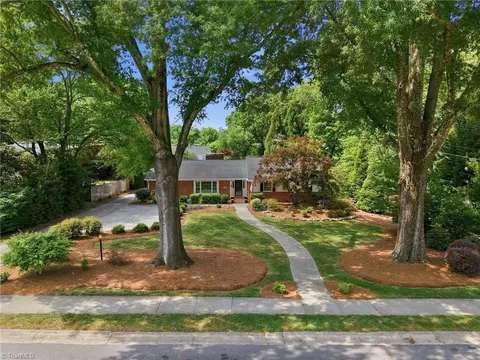 3911 Madison Ave, Greensboro, NC 27410