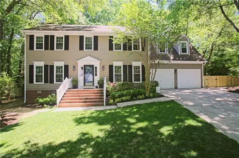 2502 Tinderbox Ln, Greensboro, NC 27455