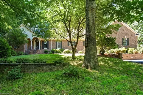 1001 Benton Ct, Reidsville, NC 27320