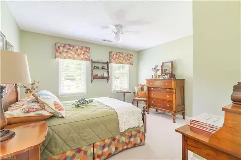 Bedroom - 325 Creekside Dr, High Point, NC 27265 photo 3 of 4