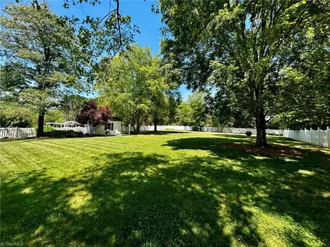 Exterior - 325 Creekside Dr, High Point, NC 27265 photo 4 of 16