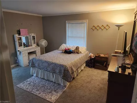 Bedroom - 101 8th Ave S, Mayodan, NC 27027 photo 1 of 7