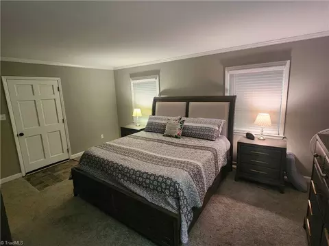 Bedroom - 101 8th Ave S, Mayodan, NC 27027 photo 3 of 7