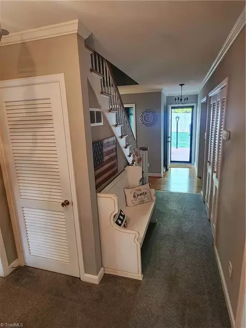 Entry Way - 101 8th Ave S, Mayodan, NC 27027 photo 1 of 3