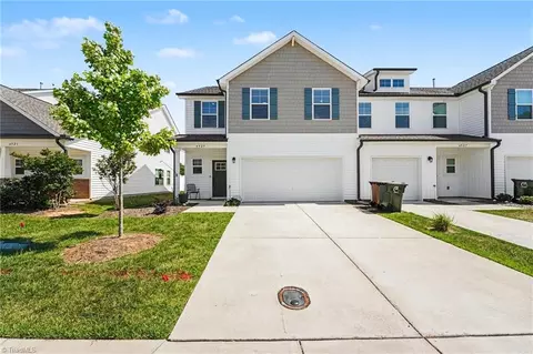 4925 Cannon Crossing Cir, Greensboro, NC 27410
