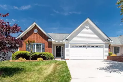 672 Chas Ct, High Point, NC 27265