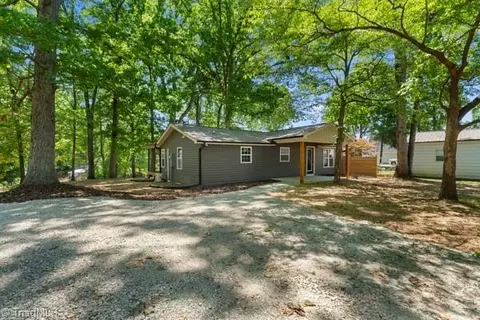 4209 Old Mountain Rd, Lexington, NC 27292