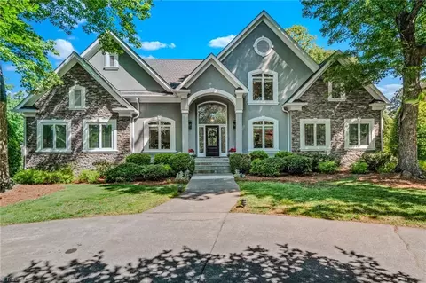 1513 Barrington Way Ct, Winston Salem, NC 27106