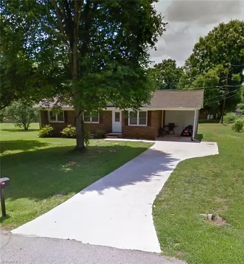 237 Morse St, Mocksville, NC 27028