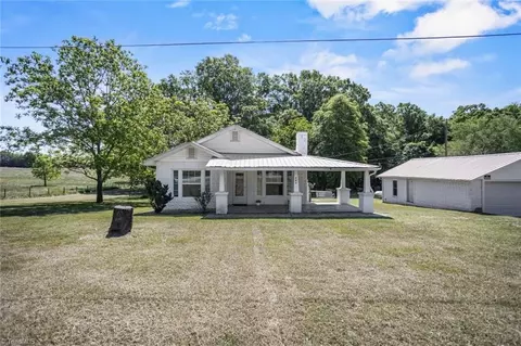 792 Academy St, Franklinville, NC 27248