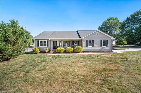 Exterior - 102 Birchwood Ct, Trinity, NC 27370 photo 4 of 11