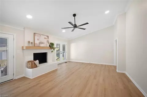 Living - 102 Birchwood Ct, Trinity, NC 27370 photo 1 of 7