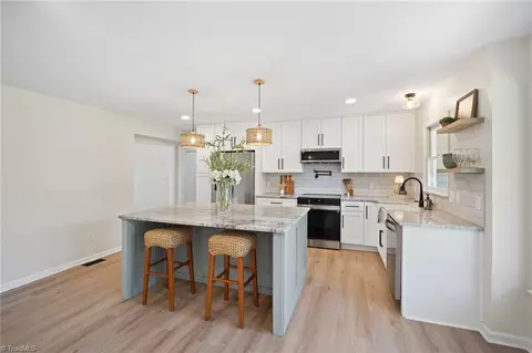 Kitchen - 102 Birchwood Ct, Trinity, NC 27370 photo 4 of 5