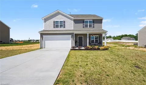 Exterior - 178 Wickham Ct, Clemmons, NC 27012 photo 2 of 5