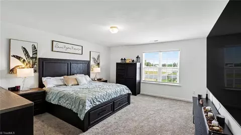 Bedroom - 178 Wickham Ct, Clemmons, NC 27012 photo 2 of 6