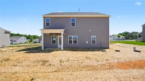 Exterior - 178 Wickham Ct, Clemmons, NC 27012 photo 4 of 5