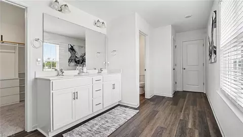 Entry Way - 178 Wickham Ct, Clemmons, NC 27012 photo 5 of 6