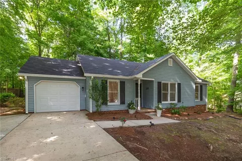5509 Greenfield Way, Mcleansville, NC 27301