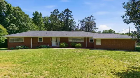 12577 Old Us Highway 52, Winston Salem, NC 27107