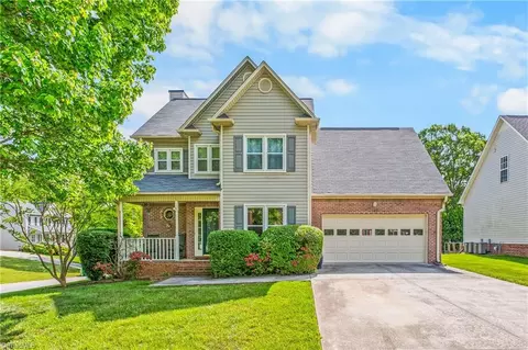 105 Spring Park Ct, Clemmons, NC 27012