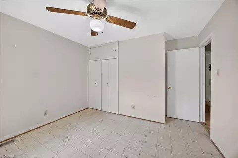 Bedroom - 9791 Old Liberty Rd, Liberty, NC 27298 photo 3 of 6